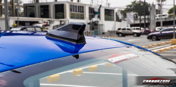 SHARK FIN ANTENNA